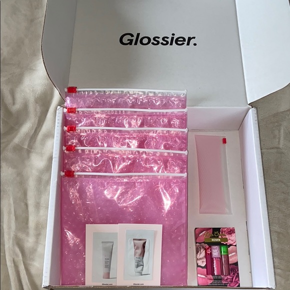 Glossier Other - Glossier Bag Set
